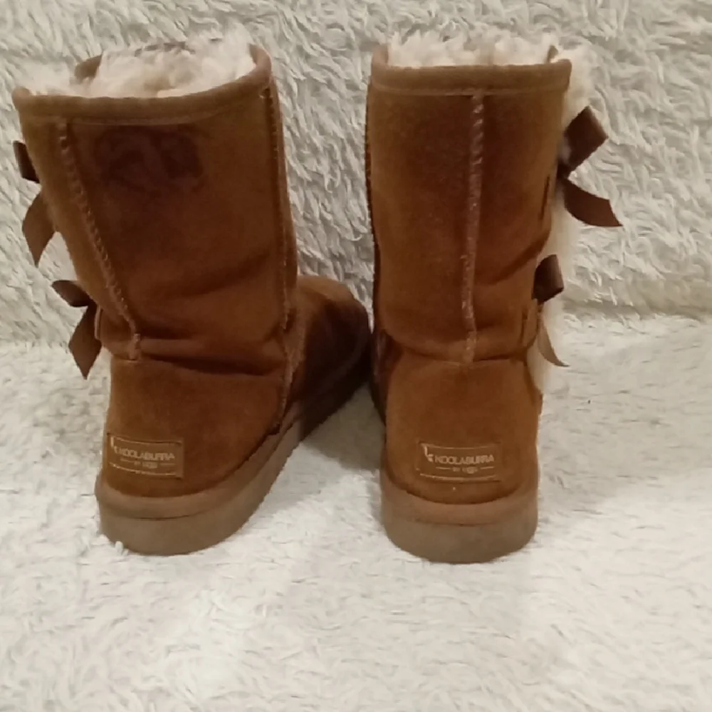 Koolaburra By Ugg Brown and Cream Winter Boots with Bows - Picture 3 of 6